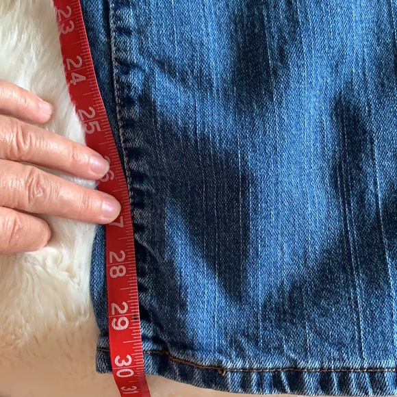 Levi’s women’s 550 classic relaxed bootcut jeans - Picture 9 of 13